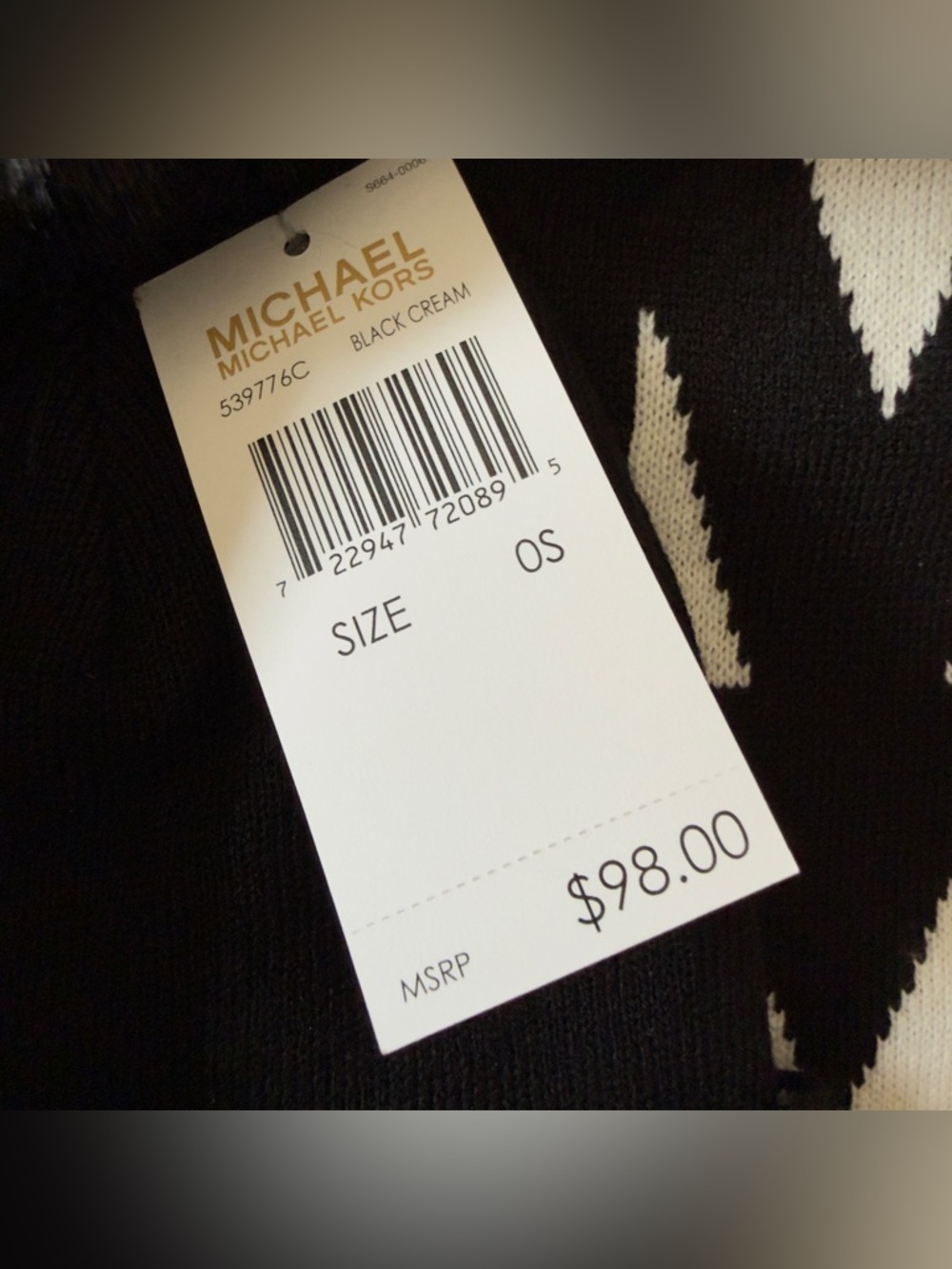 Michael Kors Hat & Scarf Gift Set NWT Black White - Picture 4 of 4